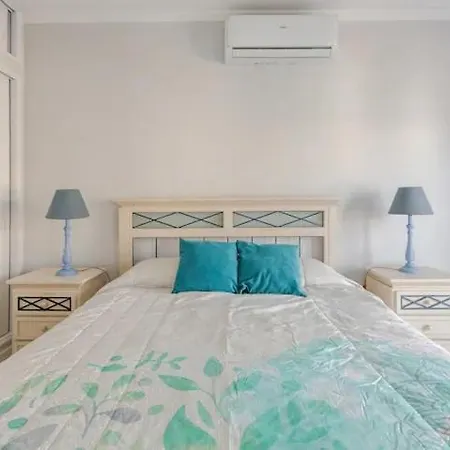 Brisamarvilas Sea View, 5 Min Walk To Town & 12e13 * Albufeira