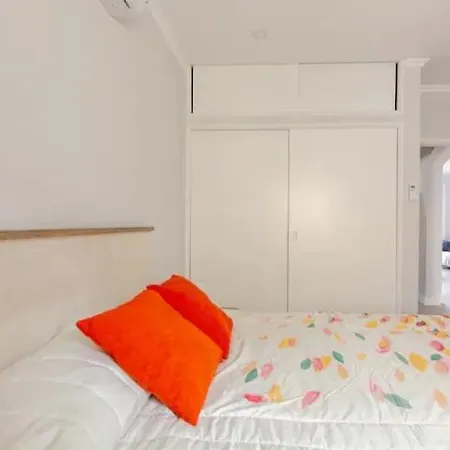 Brisamarvilas Sea View, 5 Min Walk To Town & 12e13 Ferienhaus *